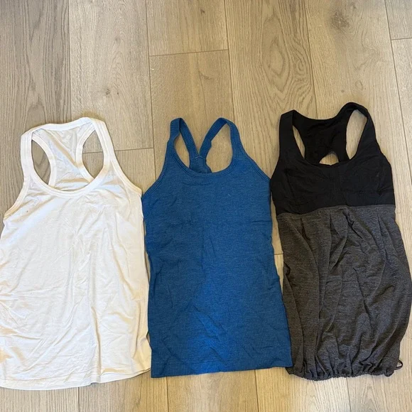 Lululemon Activewear Bundle with Tops, Shorts and pants - Picture 7 of 10